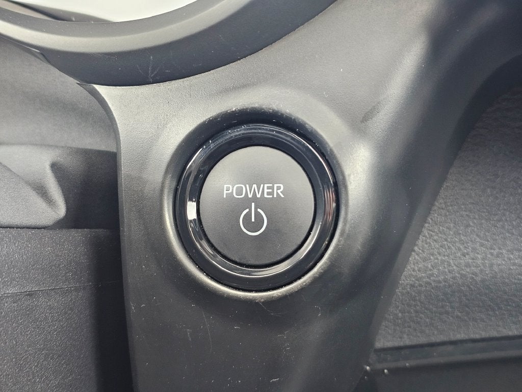 2025 Toyota Sienna Base