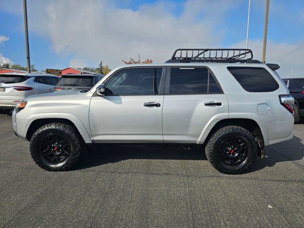 2021 Toyota 4Runner Base